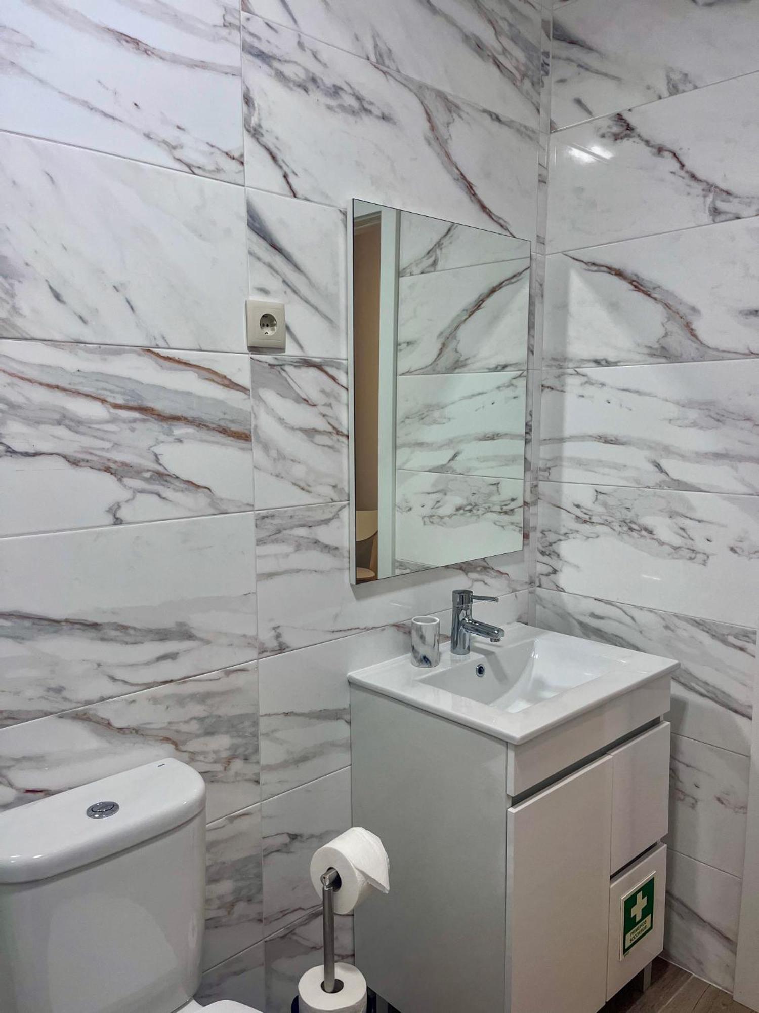 Apartment Imperial Douro 4 *